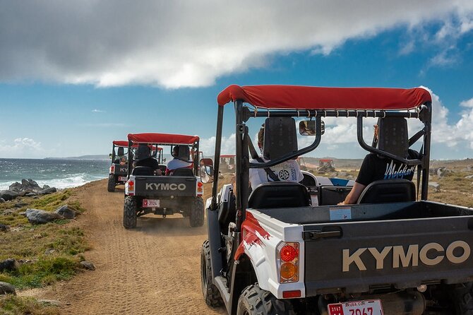 5-seater UTV 4 Hours Island tour in Aruba - Stop 5: Ayo Rock Formations and the ride’s final photo stretch