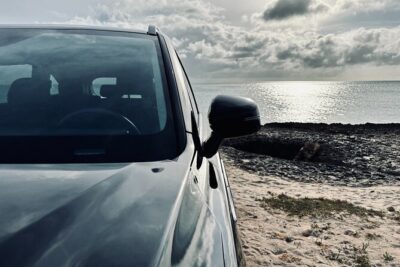 Aruba Airport Private Transfer: Start Your Vacation Stress-Free - Your Private Black SUV: Comfort, Privacy, and a Real Start to Vacation