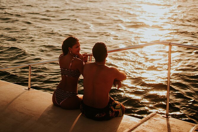 Aruba Morning Snorkeling or Sunset Sail to Boca Catalina With BBQ - Tres Trapi turtles: the moment people book for