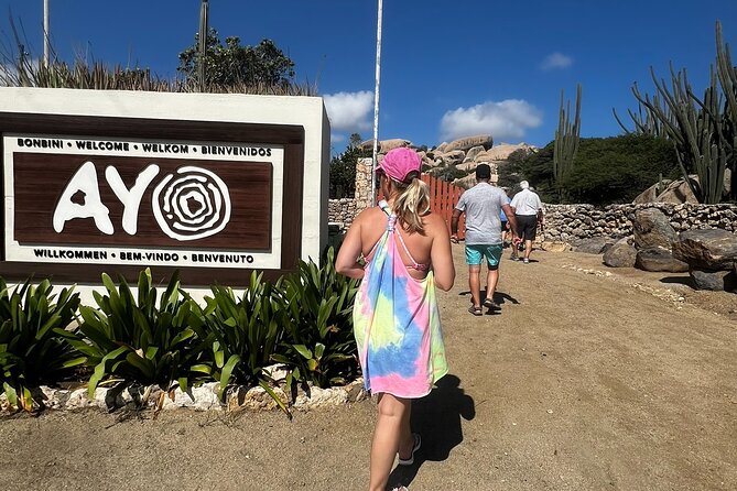 Aruba Private Jeep Tour with Local Guide - Stop 3: Ayo Rock Formations and Arawak petroglyphs