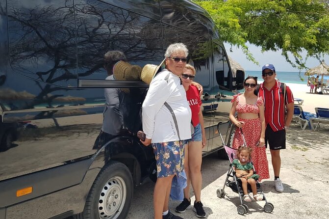 Aruba Private Tour with SeaFood/Caribbean Food Included - Arikok National Park, Natural Bridge, and Casibari viewpoints