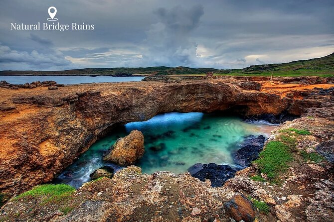 Aruba with Bus and Hop-on Hop-off Tour - Key highlights at a glance