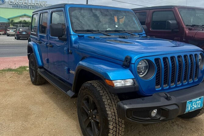 Jeep Rental Adventure Aruba - Choosing Your Ride: Automatic vs Manual and Vehicle Reality Checks