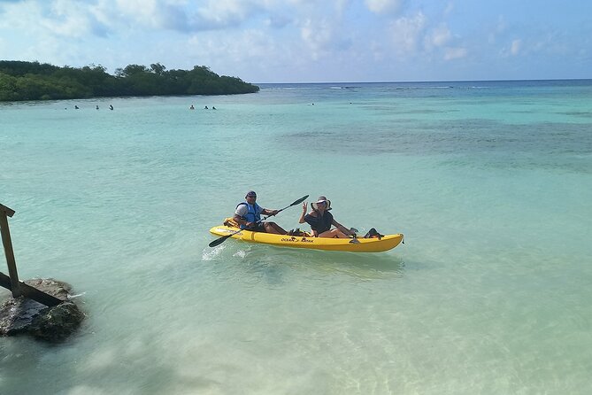 Private Aruba Kayak & Snorkeling Tour + Transortation - Stop 2: Pos Chiquito Coral Area and Snorkeling Time