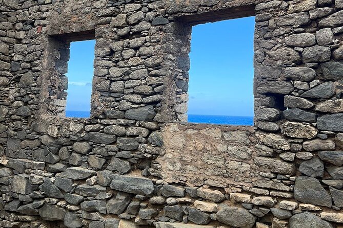 Private VIP Tours in Aruba - Stop 5: Tres Trapi (Rocky Coast Views and Fishing-Step History)