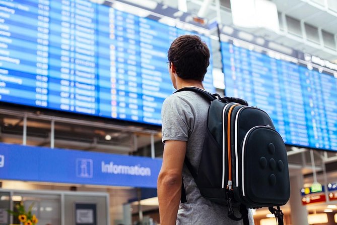 Roundtrip Private Transfer from Aruba Airport (AUA) - Departure Pickup Timing: 15 Minutes Means You Should Move Early
