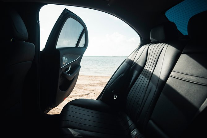 VIP Luxury Sedan Airport Transfer - What I’d watch for: signs, vehicles, and matching the pickup